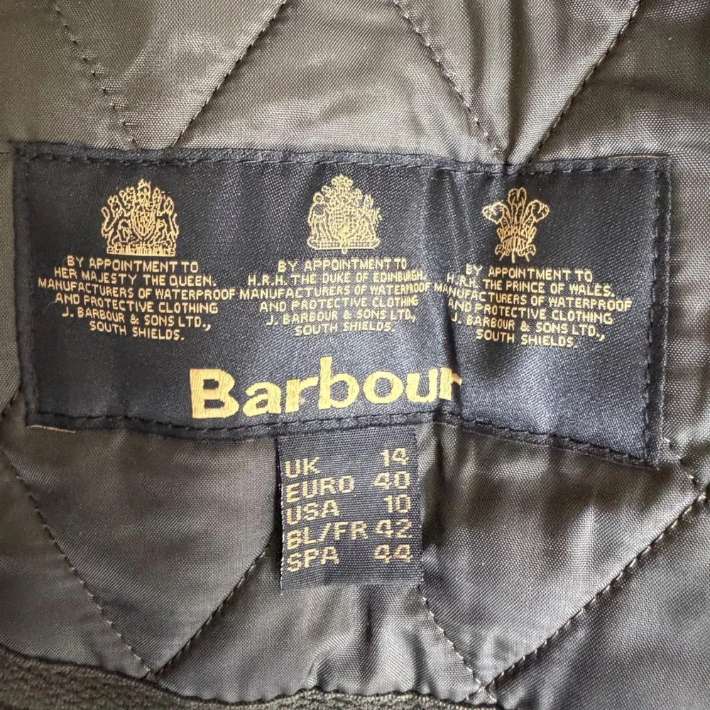 Barbour Fleece Betty Liner Vest Size 10 Olive Green Quilted Full Zip Sleeveless - Picture 4 of 5